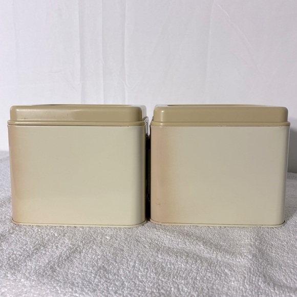 Vintage Ekco Beige Painted Metal Coffee Tea Canisters W Plastic Lids - Picture 7 of 13